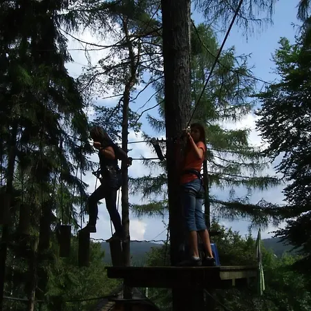 Mit Balkon Und Geschirrspuelmaschine